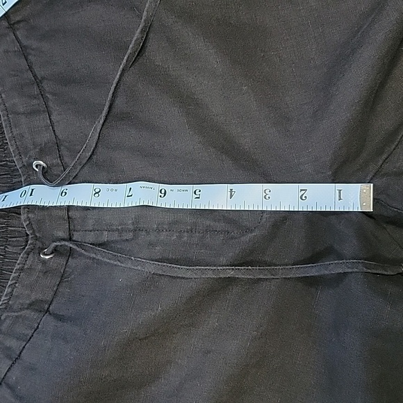 Chico's Size 0.5P Black Drawstring Waist Linen Pants.  Gently Used Condition - Picture 8 of 12